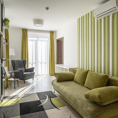 Aranymandula Apartmanok バラトンアカリ エクステリア 写真