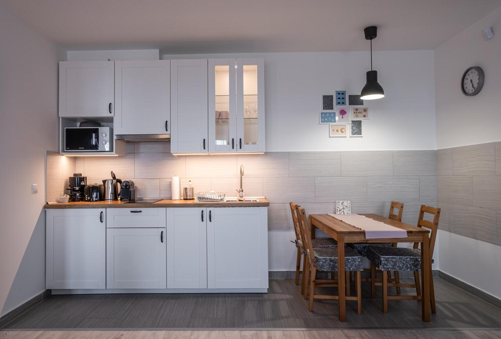 Aranymandula Apartmanok バラトンアカリ エクステリア 写真