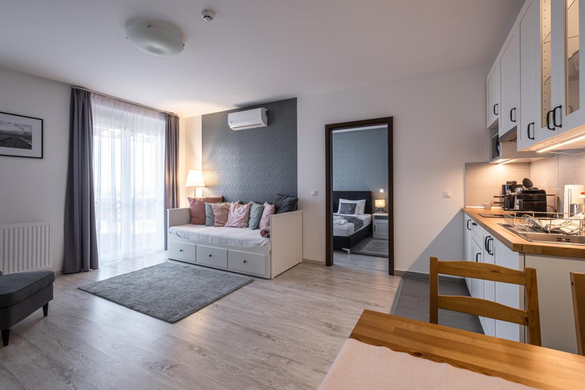 Aranymandula Apartmanok バラトンアカリ エクステリア 写真